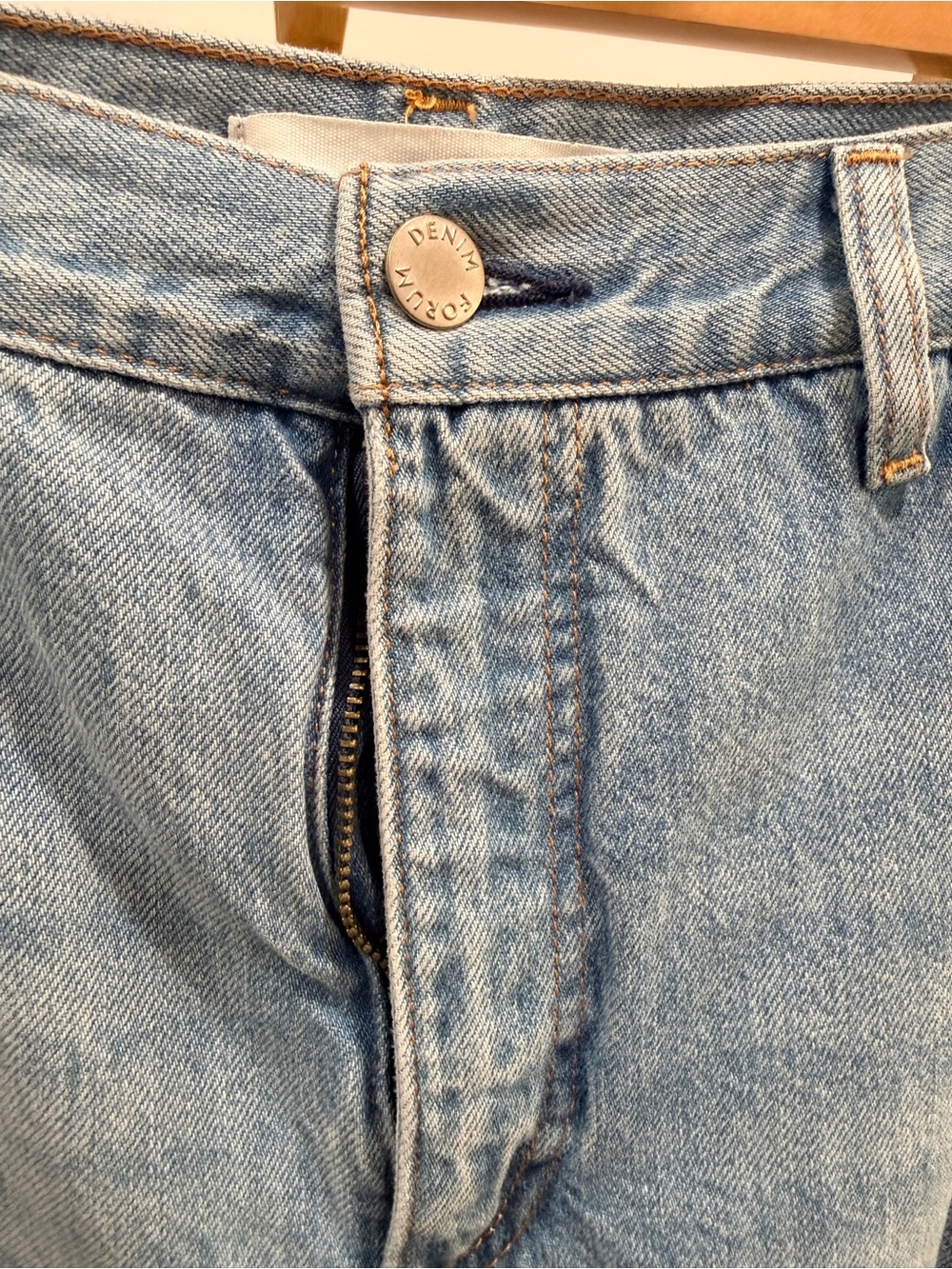 Denim Forum Light Blue Cargo Wide-Leg Jeans 90’s Millie Hi-Rise Cargo - Picture 4 of 8